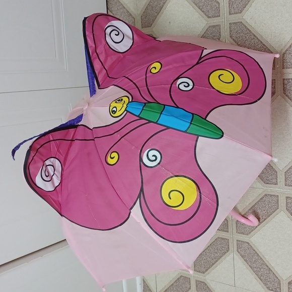 Butterfly 🦋 umbrella 🌂 - Picture 1 of 7
